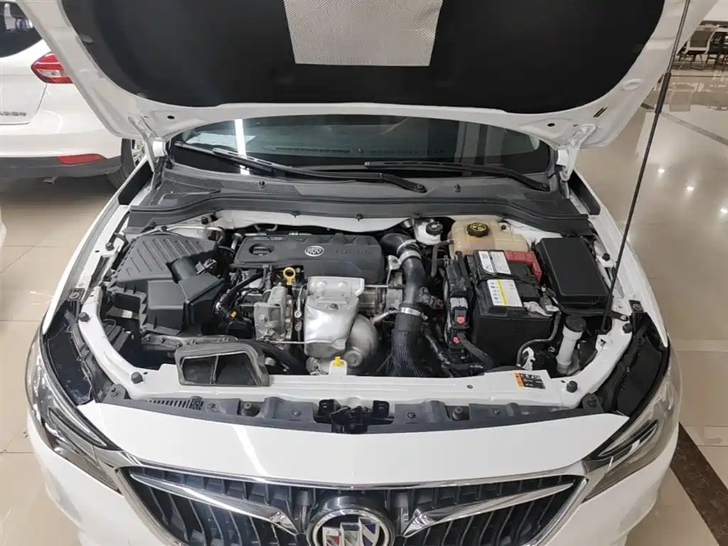 Buick Excelle 2021 — фото 20