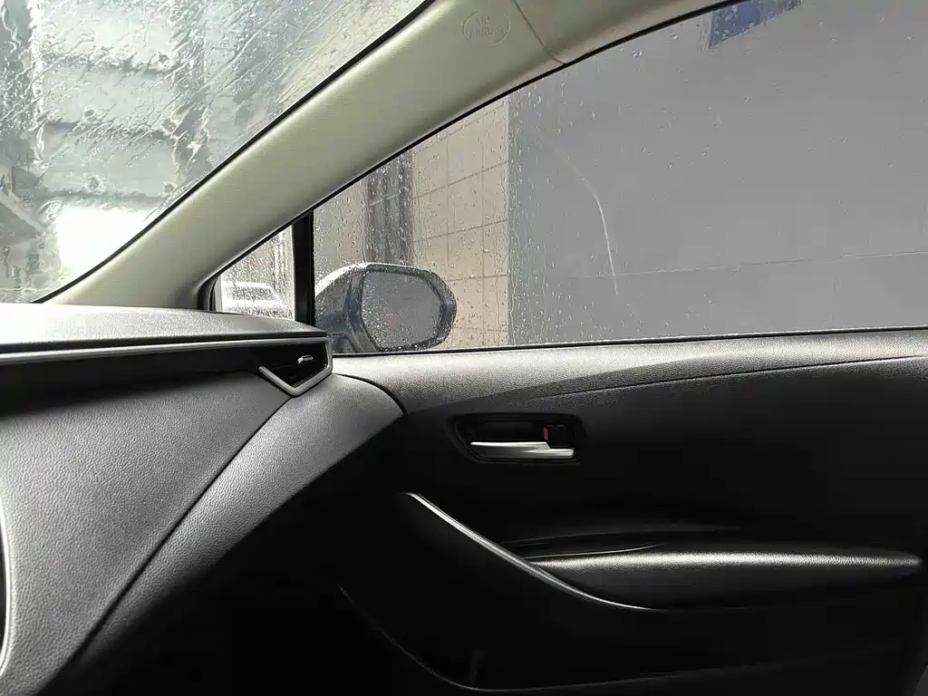 Toyota Corolla 2021 — фото 15