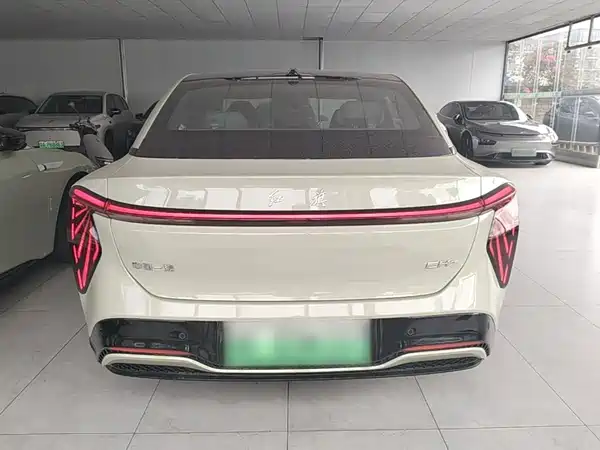 Hongqi EH7 2026
