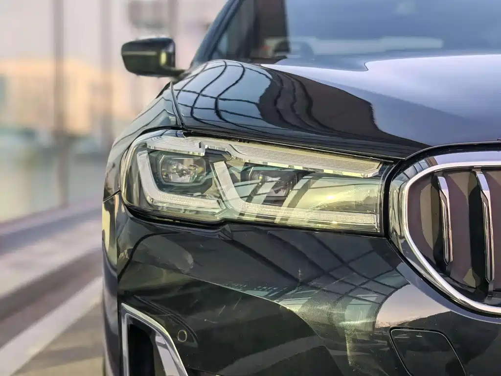 BMW 5 Series New Energy 2021 — фото 6