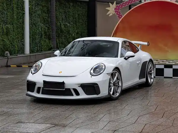 Porsche 911 2019