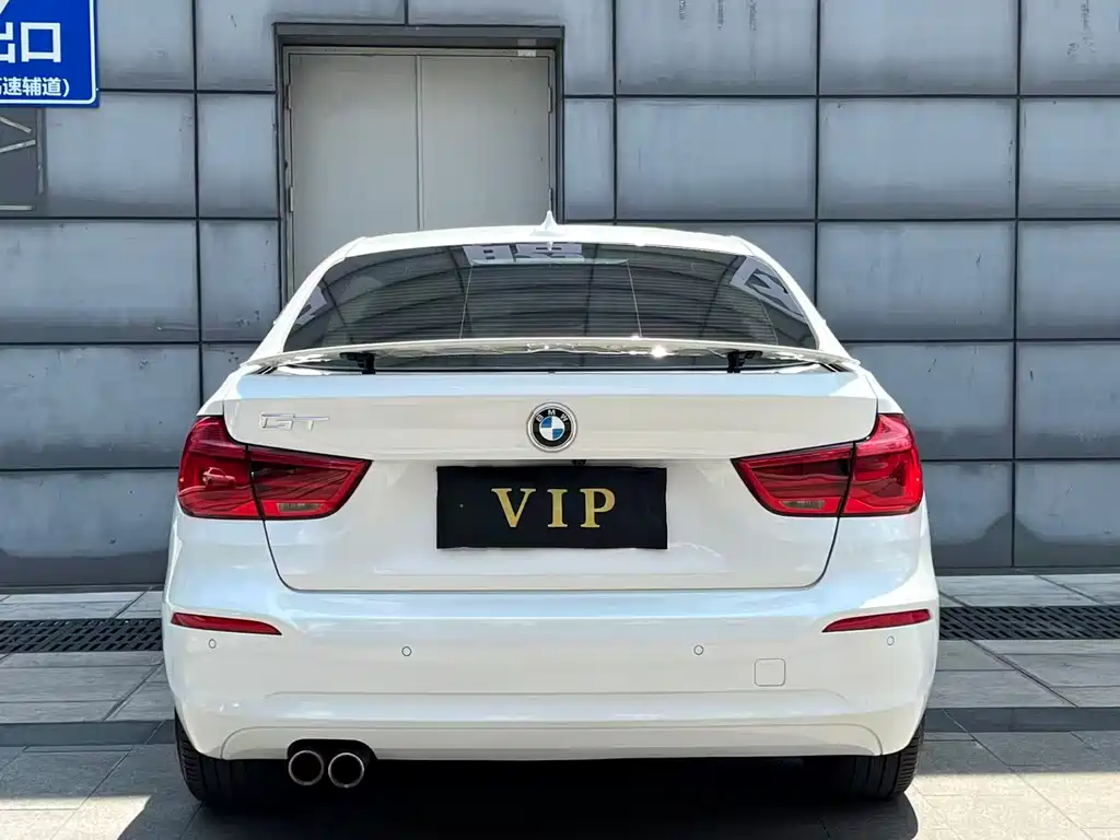 BMW 3 Series GT 2019 — фото 20