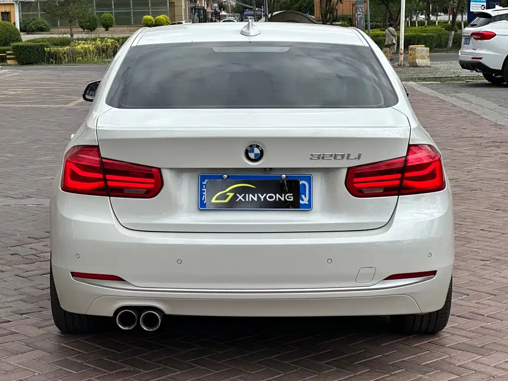 BMW 3 Series 2018