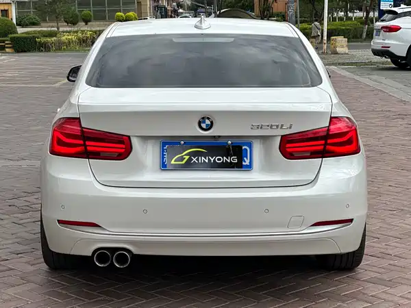 BMW 3 Series 2018