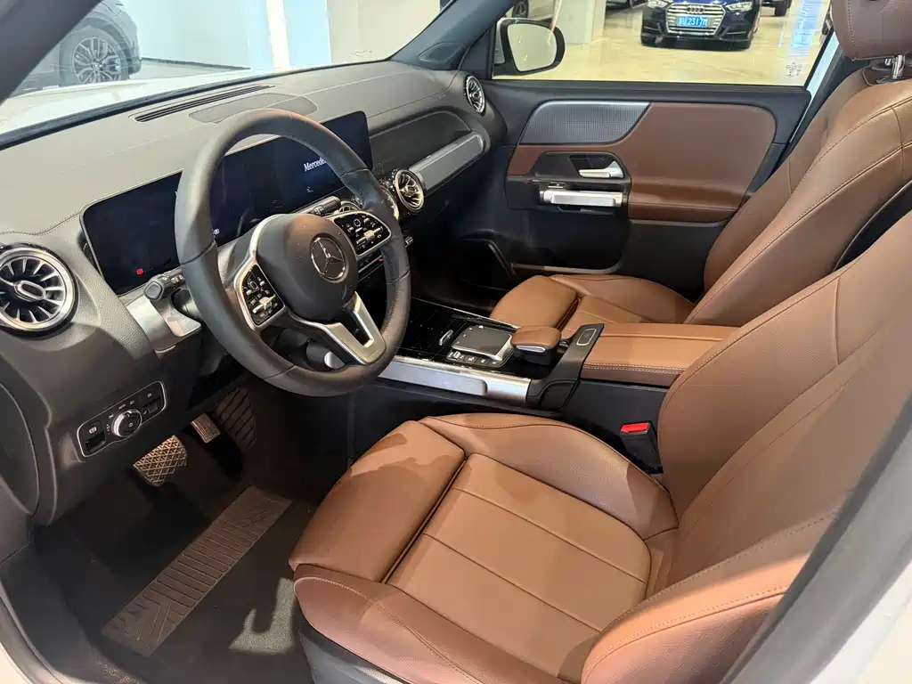 Mercedes-Benz GLB 2020 — фото 12