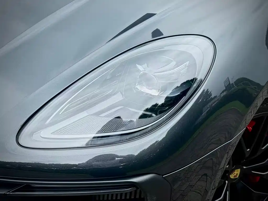 Porsche Macan 2022 — фото 11