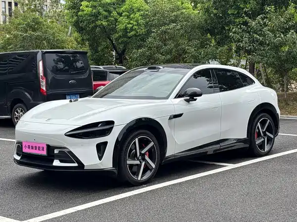 Xiaomi YU7 2025