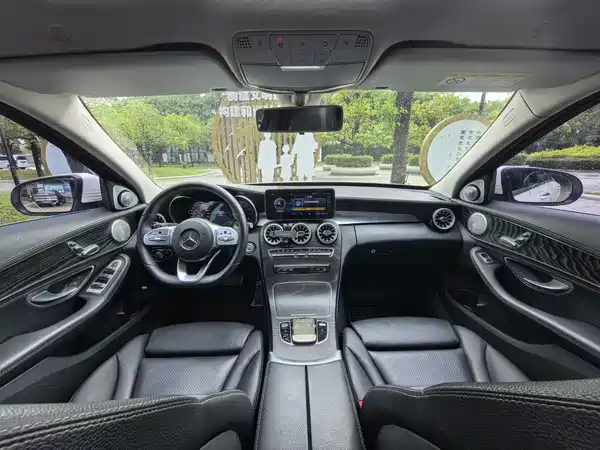 Mercedes-Benz C-Class 2020