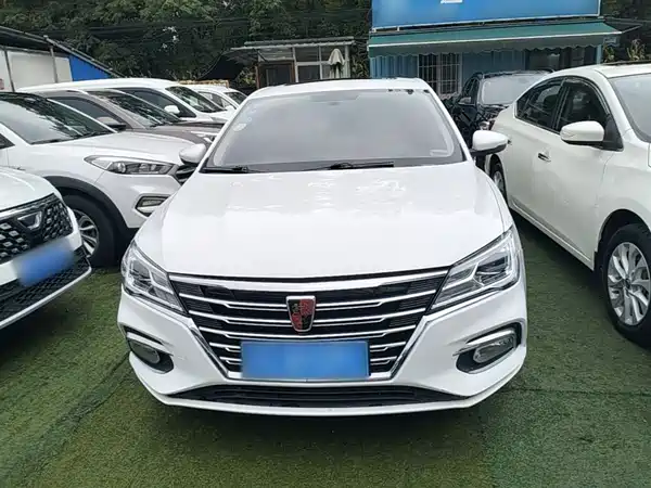 Roewe i5 2019