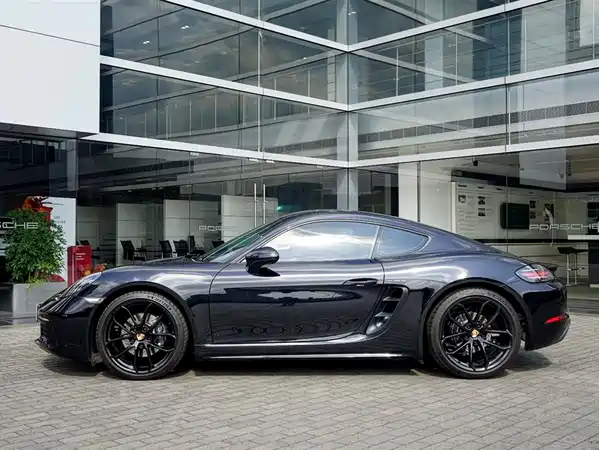 Porsche 718 2025