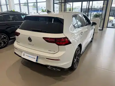 Volkswagen Golf 2023