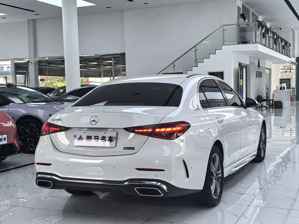 Mercedes-Benz C-Class 2021 — фото 15