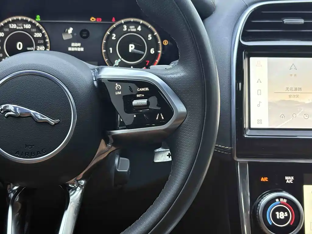 Jaguar XEL 2022 — фото 26