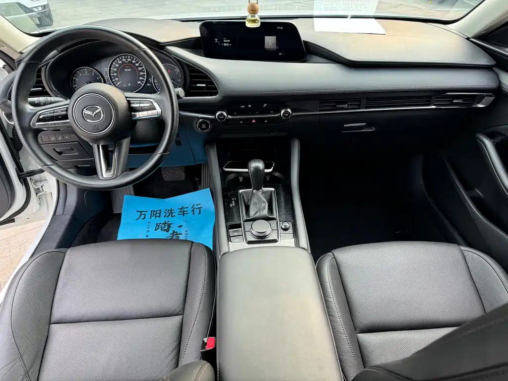 Mazda 3 Angkesela 2020