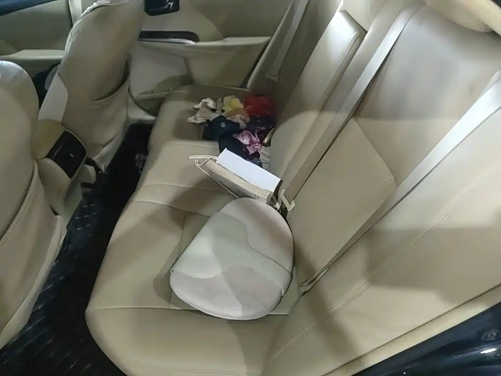 Toyota Camry 2017 — фото 17