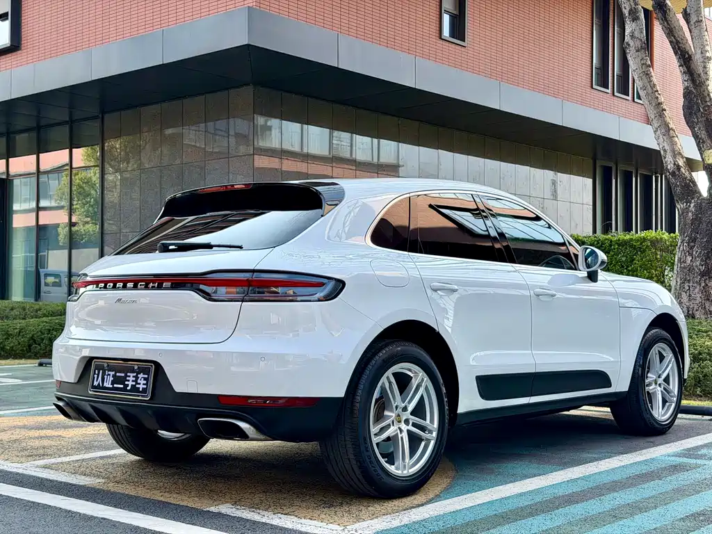 Porsche Macan 2020 — фото 6