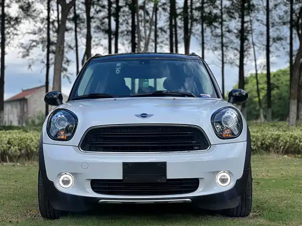 MINI Countryman 2017