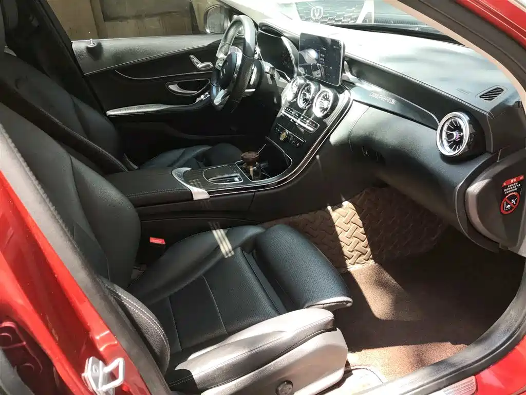 Mercedes-Benz C-Class 2020