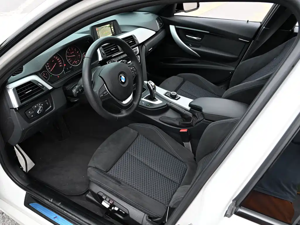 BMW 3 Series 2017