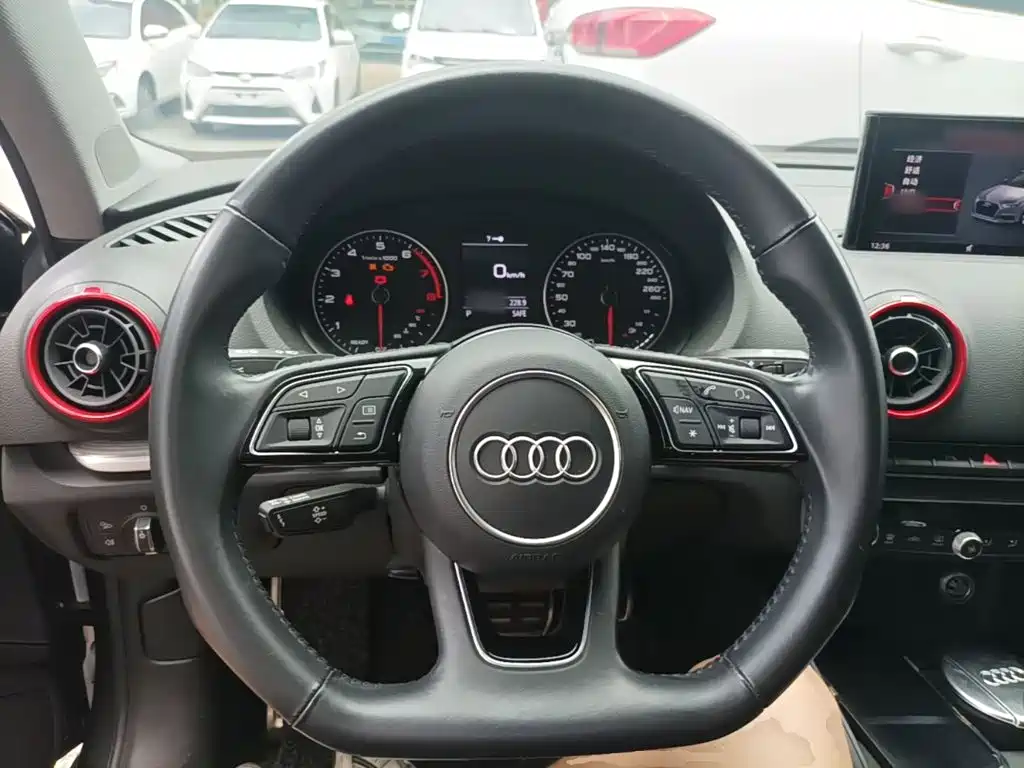 Audi A3 2020 — фото 11