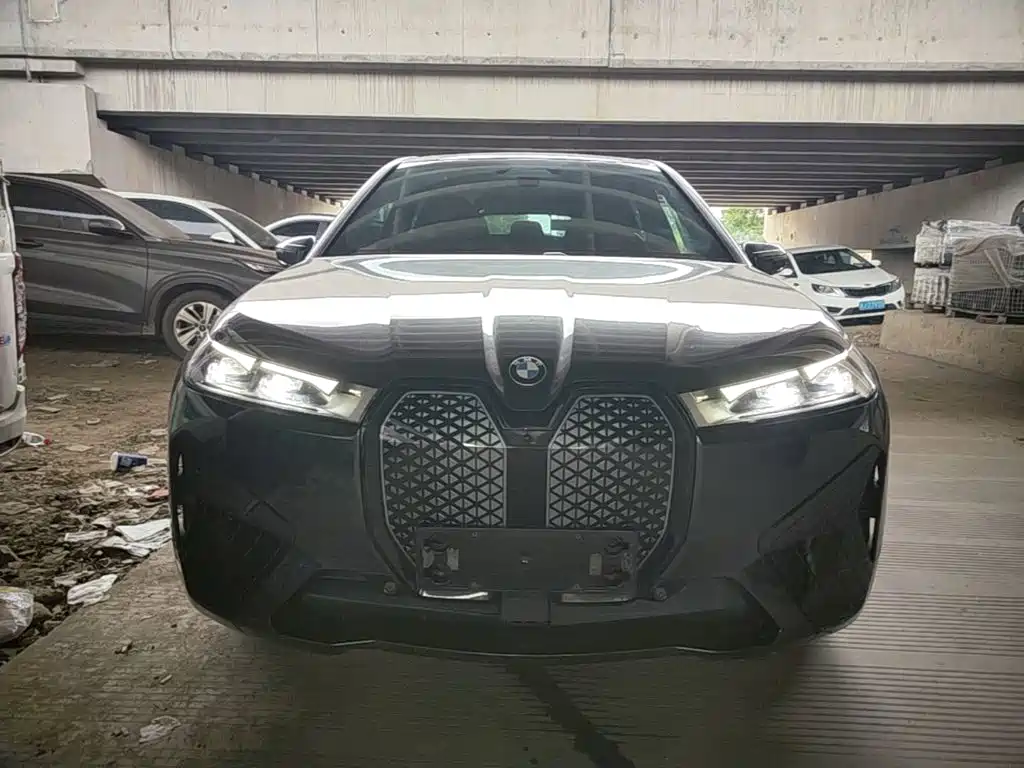 BMW iX 2023