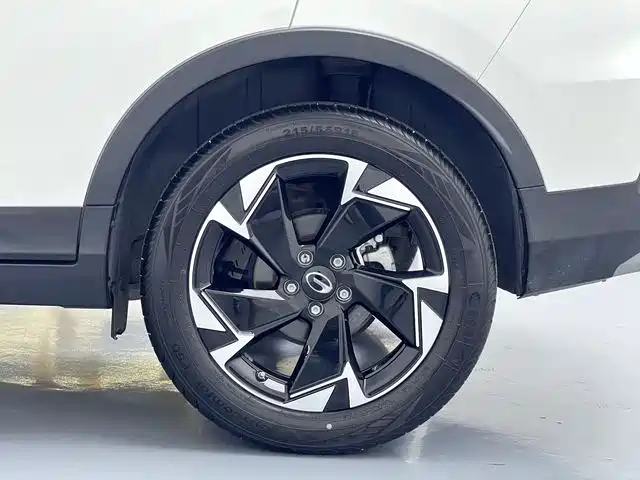 GAC Motor Trumpchi GS3 2023 — фото 17