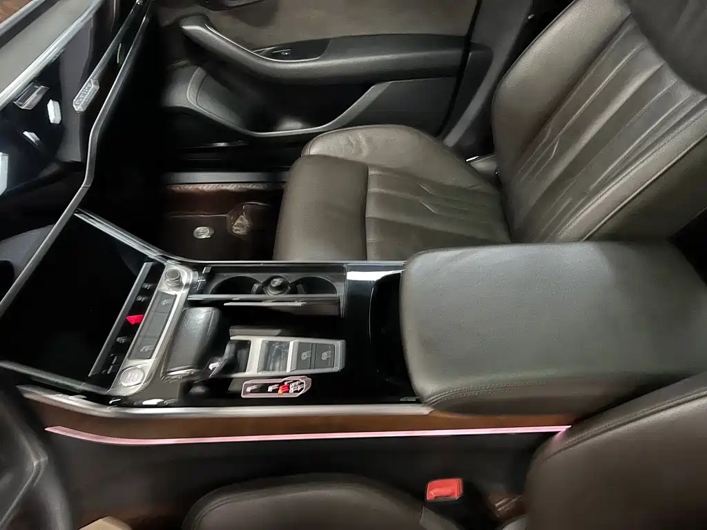 Audi A8 2019