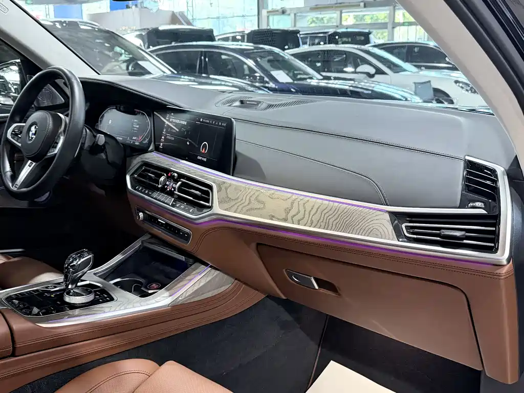BMW X7 2023 — фото 15