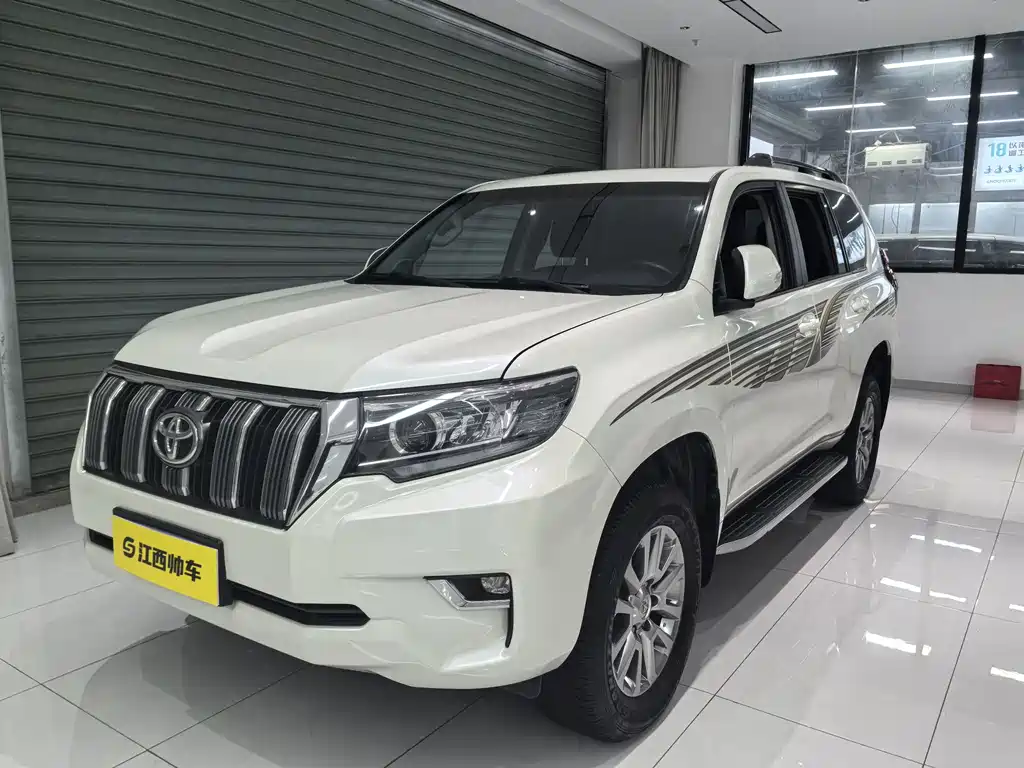 Toyota Prado 2018 — фото 1
