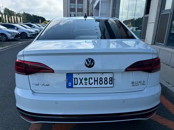 Volkswagen Bora 2023
