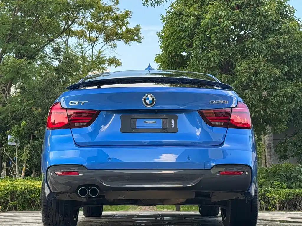 BMW 3 Series GT 2019 — фото 26