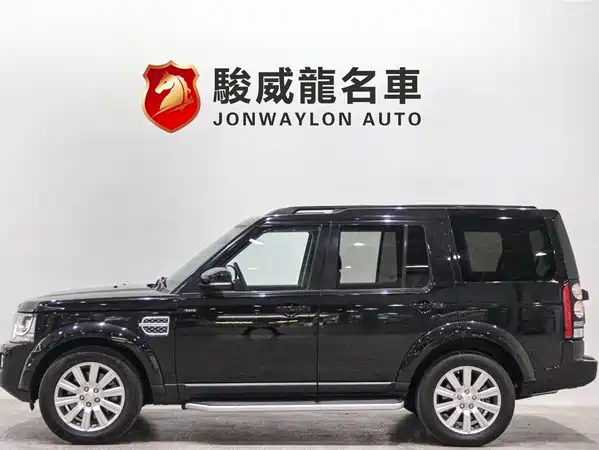 Land Rover Discovery 2015