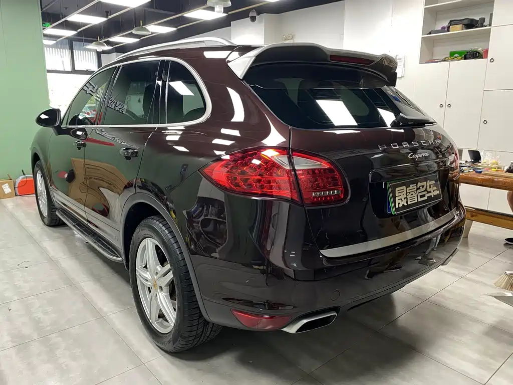 Porsche Cayenne 2014