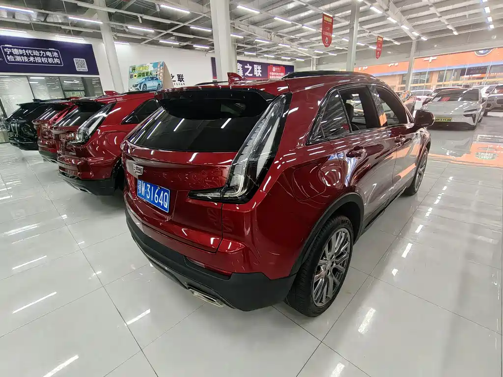 Cadillac XT4 2021 — фото 15