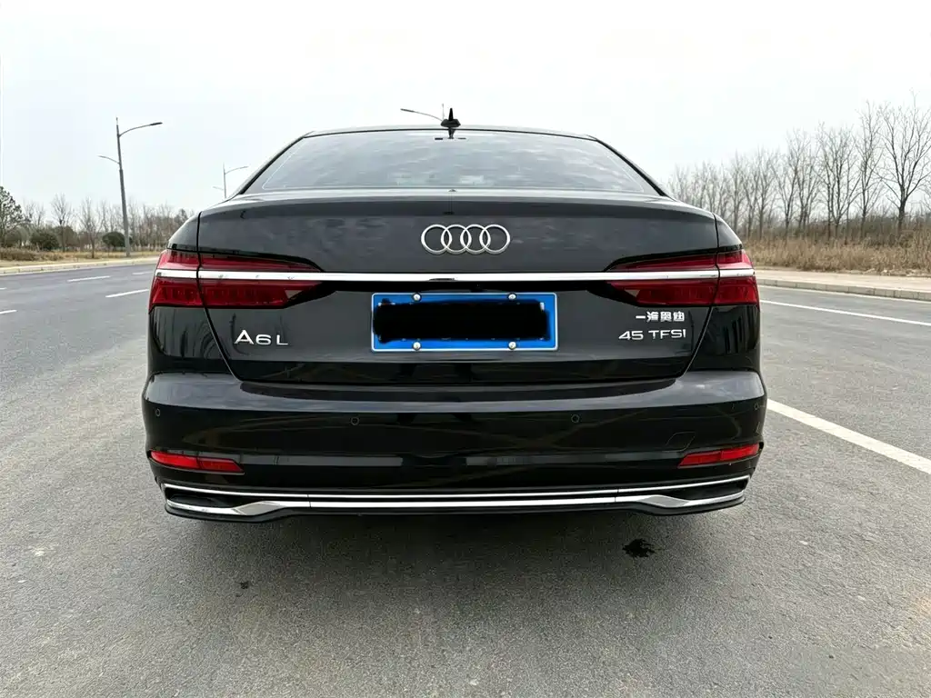 Audi A6L 2023 — фото 6