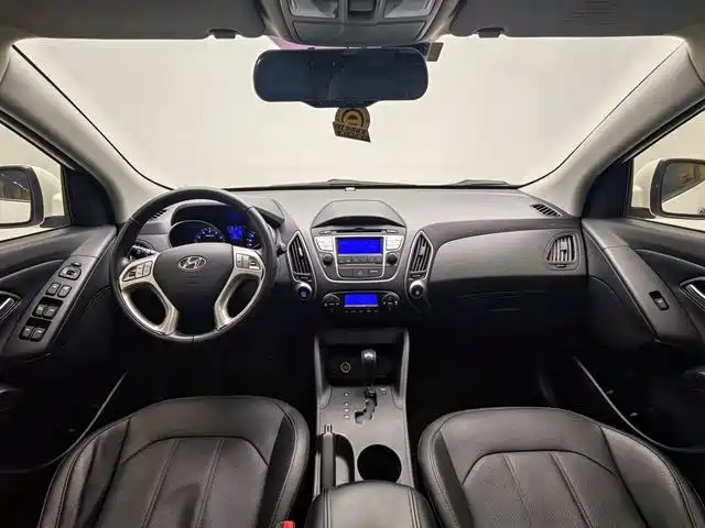 Hyundai ix35 2015 — фото 13