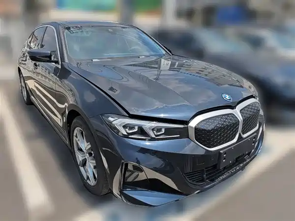 BMW i3 2025