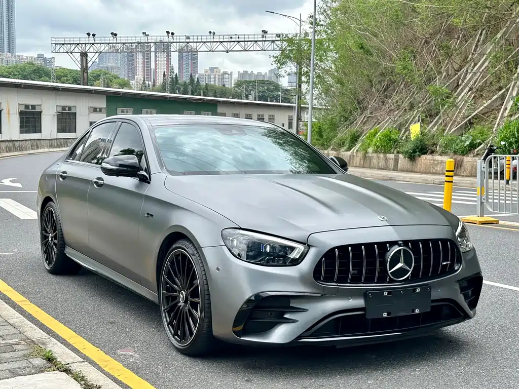 Mercedes-Benz E-Class AMG 2022 — фото 3