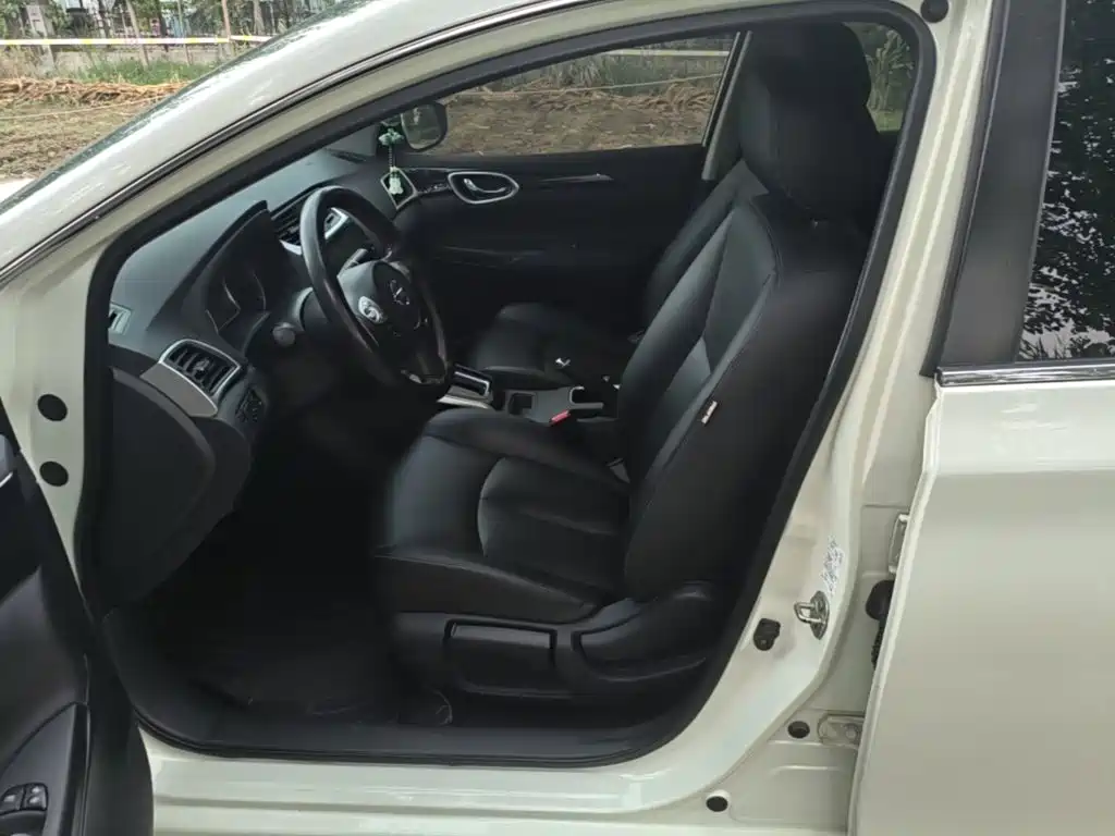 Nissan Sylphy 2020 — фото 15