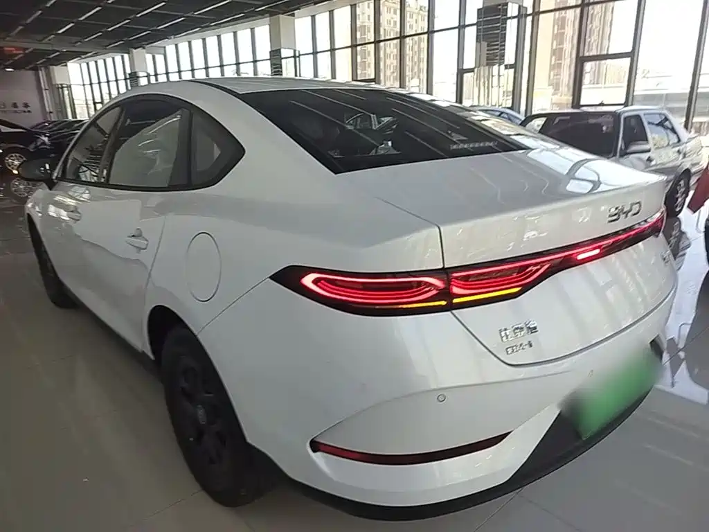 BYD Qin PLUS 2025 — фото 5