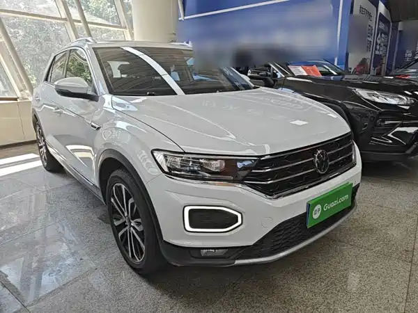 Volkswagen T-Roc 2023