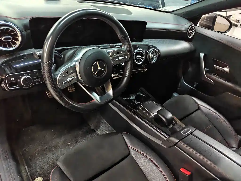 Mercedes-Benz CLA 2021 — фото 2