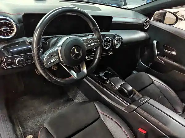 Mercedes-Benz CLA 2021