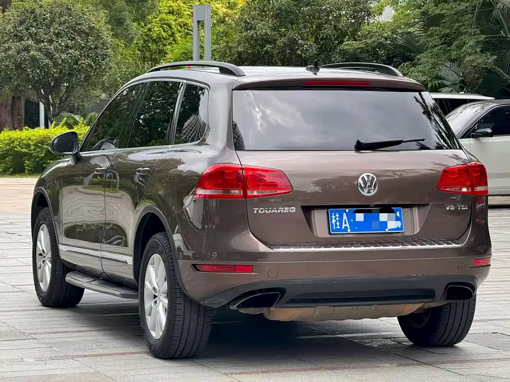 Volkswagen Touareg 2013 — фото 5