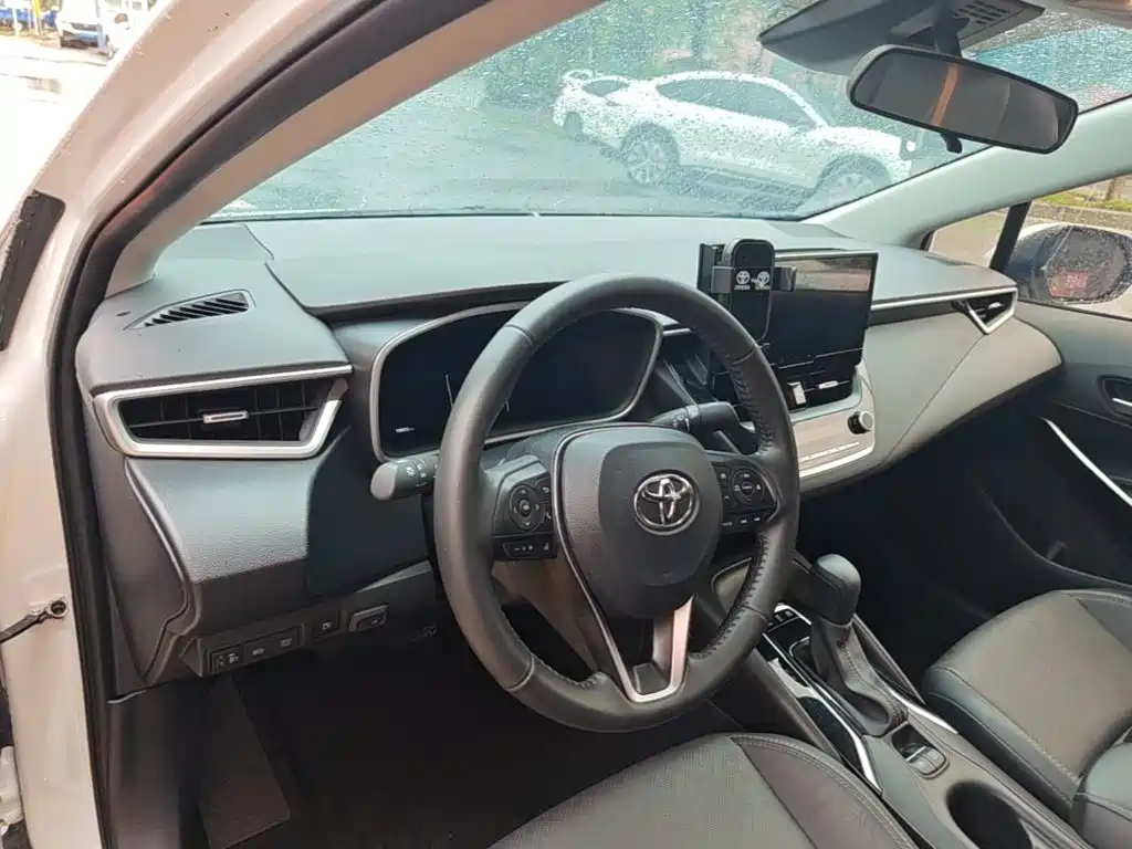 Toyota Levin 2024