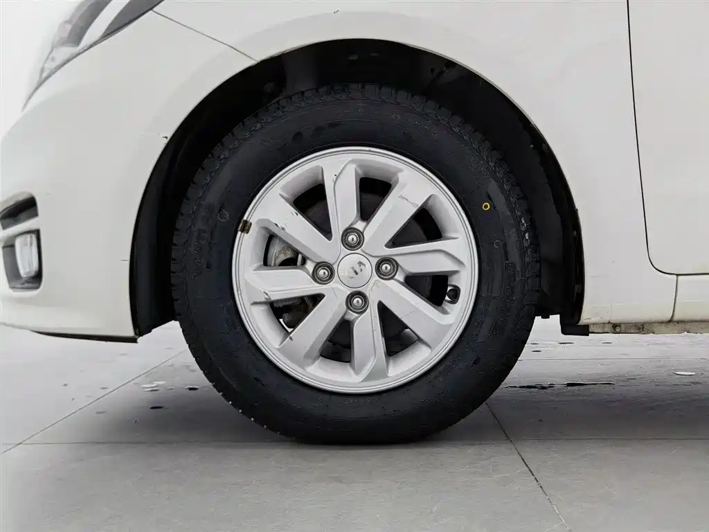 Kia K2 2015 — фото 17