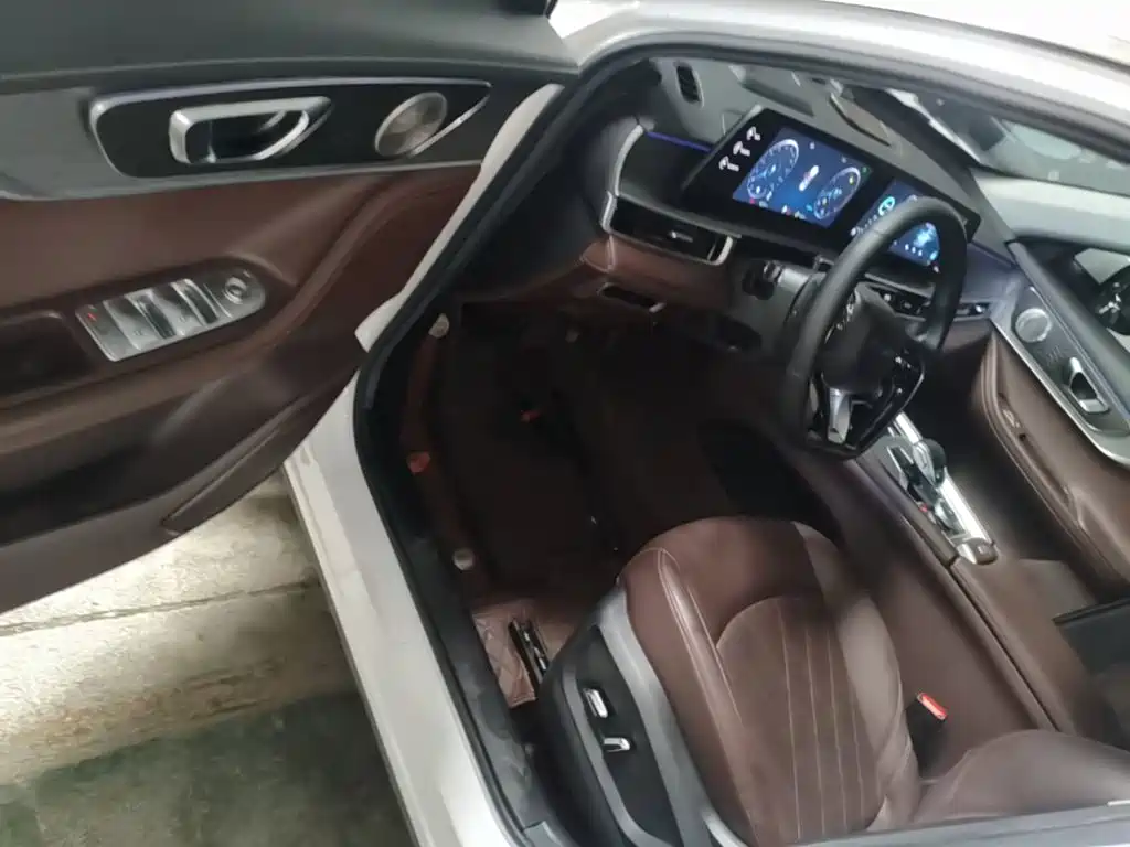 Chery Tiggo 8 PRO 2023 — фото 16