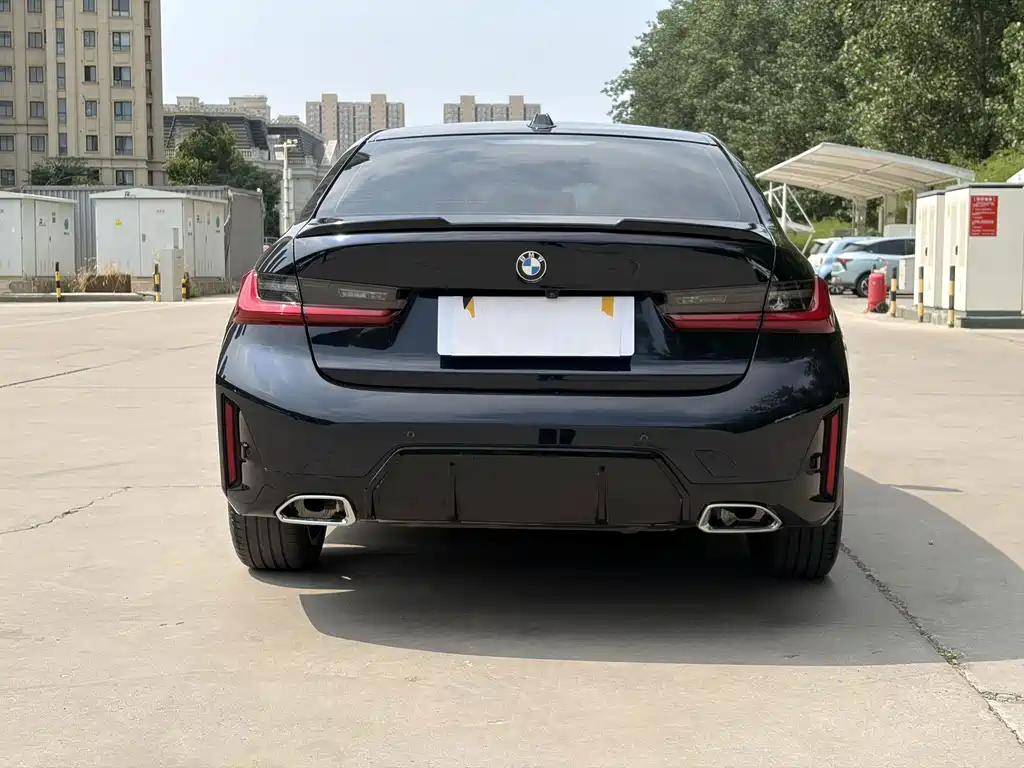 BMW 3 Series 2025