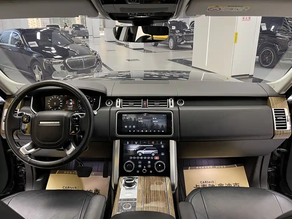 Land Rover Range Rover 2019 — фото 15