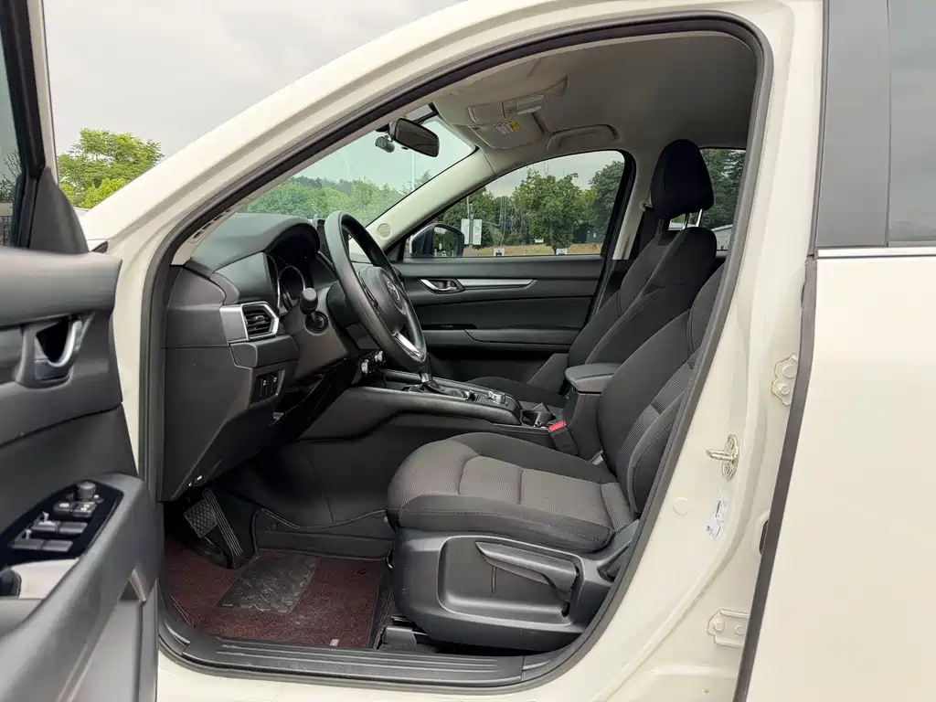 Mazda CX-5 2025